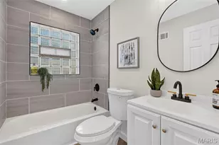 1525 Westmont Pl, Saint Louis, MO 63130 - Photo 23