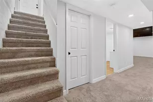 1525 Westmont Pl, Saint Louis, MO 63130 - Photo 31