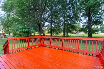 10212 Surf Drive, Bellefontaine Neighbors, MO 63137 - Photo 19