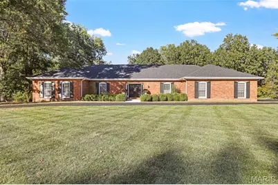 11 Rolling Rock Lane, Saint Louis, MO 63124 - Photo 3