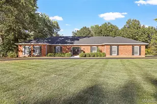 11 Rolling Rock Ln, Saint Louis, MO 63124 - Photo 3