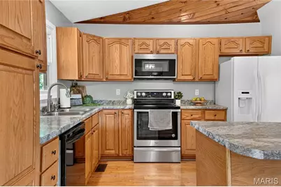 519 Grandview Road, Saint Clair, MO 63077 - Photo 9