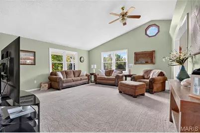 519 Grandview Road, Saint Clair, MO 63077 - Photo 3