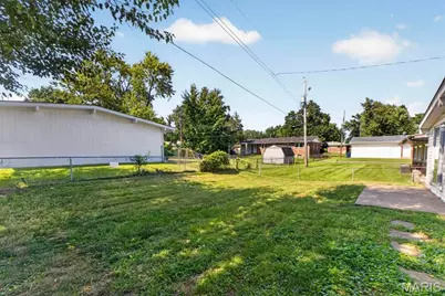 1805 Flicker Drive, Florissant, MO 63031 - Photo 27
