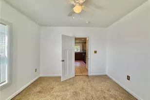 819 Stewart St, De Soto, MO 63020 - Photo 5