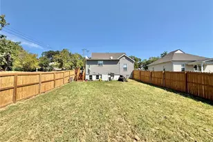819 Stewart St, De Soto, MO 63020 - Photo 33