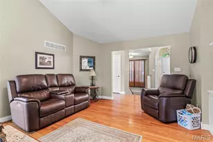 223 Woodvine Ct, Farmington, MO 63640 - Photo 15