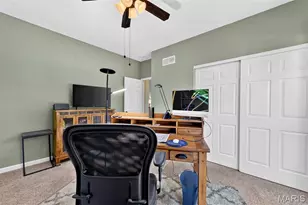18 Eagle Bluff Ln, Saint Charles, MO 63303 - Photo 17