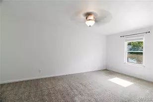 2421 Cambridge Rd, High Ridge, MO 63049 - Photo 11