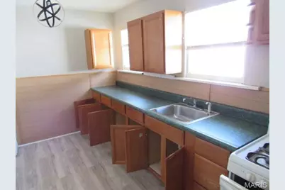5251 Hodiamont Avenue, Saint Louis, MO 63136 - Photo 7