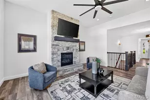 130 Far Meadow Dr, Lake Saint Louis, MO 63367 - Photo 19