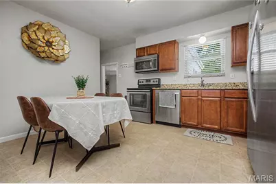 143 Bertrand Drive, Saint Louis, MO 63129 - Photo 7