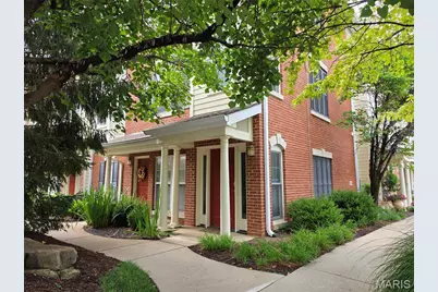 2662 McKnight Crossing Court, Saint Louis, MO 63124 - Photo 1