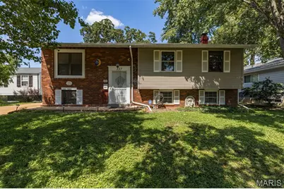 137 Huntleigh Forest Drive, Kirkwood, MO 63122 - Photo 7