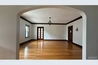 8368 Big Bend Boulevard #2nd, Webster Groves, MO 63119 - Photo 5