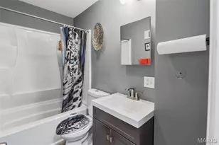 821 Font Ln, Bellefontaine Neighbors, MO 63137 - Photo 15