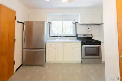 5013 Stellamac Drive, Saint Louis, MO 63123 - Photo 7