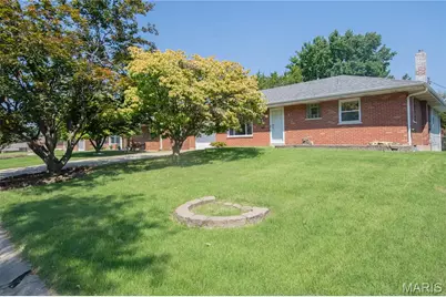 5013 Stellamac Drive, Saint Louis, MO 63123 - Photo 1