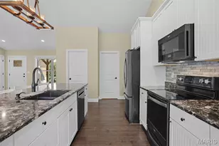 121 Cherry Hills Ct, Washington, MO 63090 - Photo 9