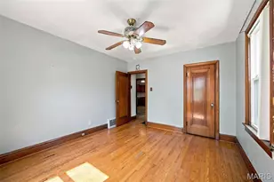 5223 Dewey Ave, Saint Louis, MO 63116 - Photo 9