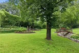 11706 Doverhill Dr, Sunset Hills, MO 63128 - Photo 87