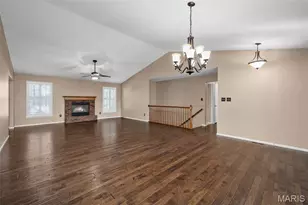 1822 Highgrove Dr, O'Fallon, MO 63366 - Photo 7