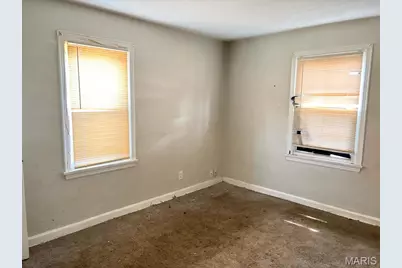 4713 Begg Boulevard, Normandy, MO 63121 - Photo 13