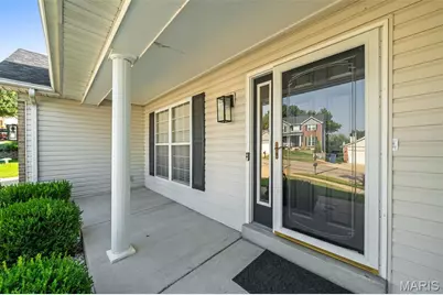 3120 Crystal Lake Drive, Oakville, MO 63129 - Photo 3