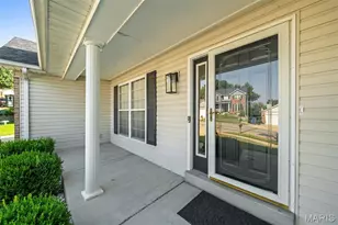 3120 Crystal Lake Dr, Oakville, MO 63129 - Photo 3
