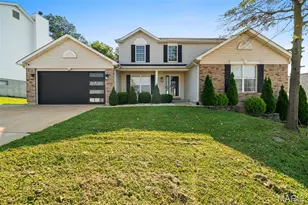 3120 Crystal Lake Dr, Oakville, MO 63129 - Photo 1