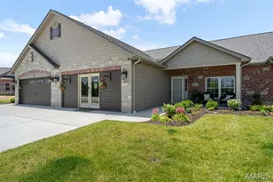 193 Santa Elena Dr, Wentzville, MO 63385 - Photo 1