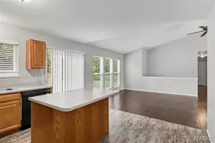 217 Royallsprings Pkwy, O'Fallon, MO 63368 - Photo 7