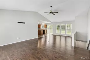 217 Royallsprings Pkwy, O'Fallon, MO 63368 - Photo 3