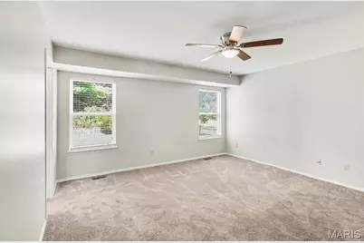 217 Royallsprings Parkway, O'Fallon, MO 63368 - Photo 9