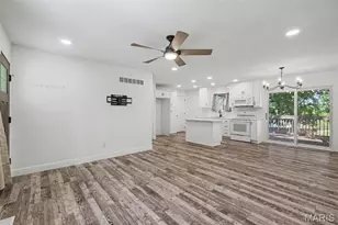 502 Donaldson St, De Soto, MO 63020 - Photo 5
