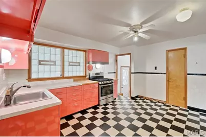10408 Dandridge Drive, Saint Louis, MO 63123 - Photo 5