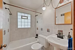 10408 Dandridge Dr, Saint Louis, MO 63123 - Photo 13