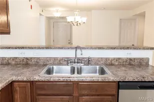 9740 Bexley Station Dr, Affton, MO 63123 - Photo 13