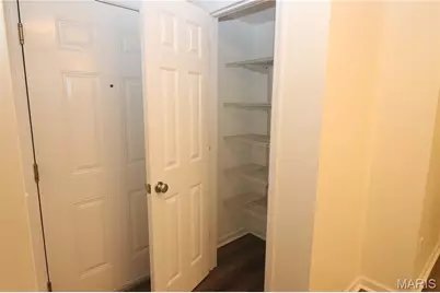 9740 Bexley Station Drive #7G, Affton, MO 63123 - Photo 5