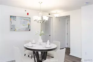 9740 Bexley Station Dr, Affton, MO 63123 - Photo 11