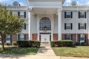 2335 Manor Grove Dr, Chesterfield, MO 63017 - Photo 1
