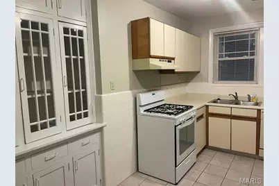 7700 Shirley Drive, Clayton, MO 63105 - Photo 17