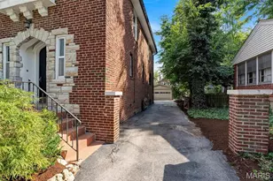 7232 Clayton Rd, Richmond Heights, MO 63117 - Photo 5
