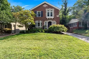 7232 Clayton Rd, Richmond Heights, MO 63117 - Photo 3