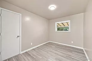 5549 Sapphire Ave, Saint Louis, MO 63136 - Photo 7