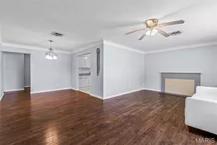 9108 Brownridge Dr, Saint Louis, MO 63114 - Photo 5