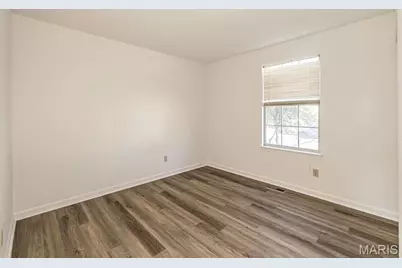 121 Oak Valley Drive, Saint Peters, MO 63376 - Photo 23