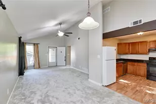 1470 Pine Row Ct, Saint Louis, MO 63146 - Photo 11