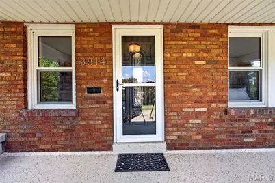 3814 Burgen Avenue, Saint Louis, MO 63116 - Photo 3