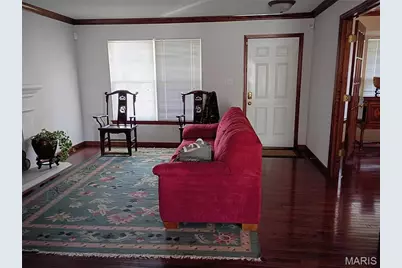 3110 Hickory Street, Saint Louis, MO 63104 - Photo 3